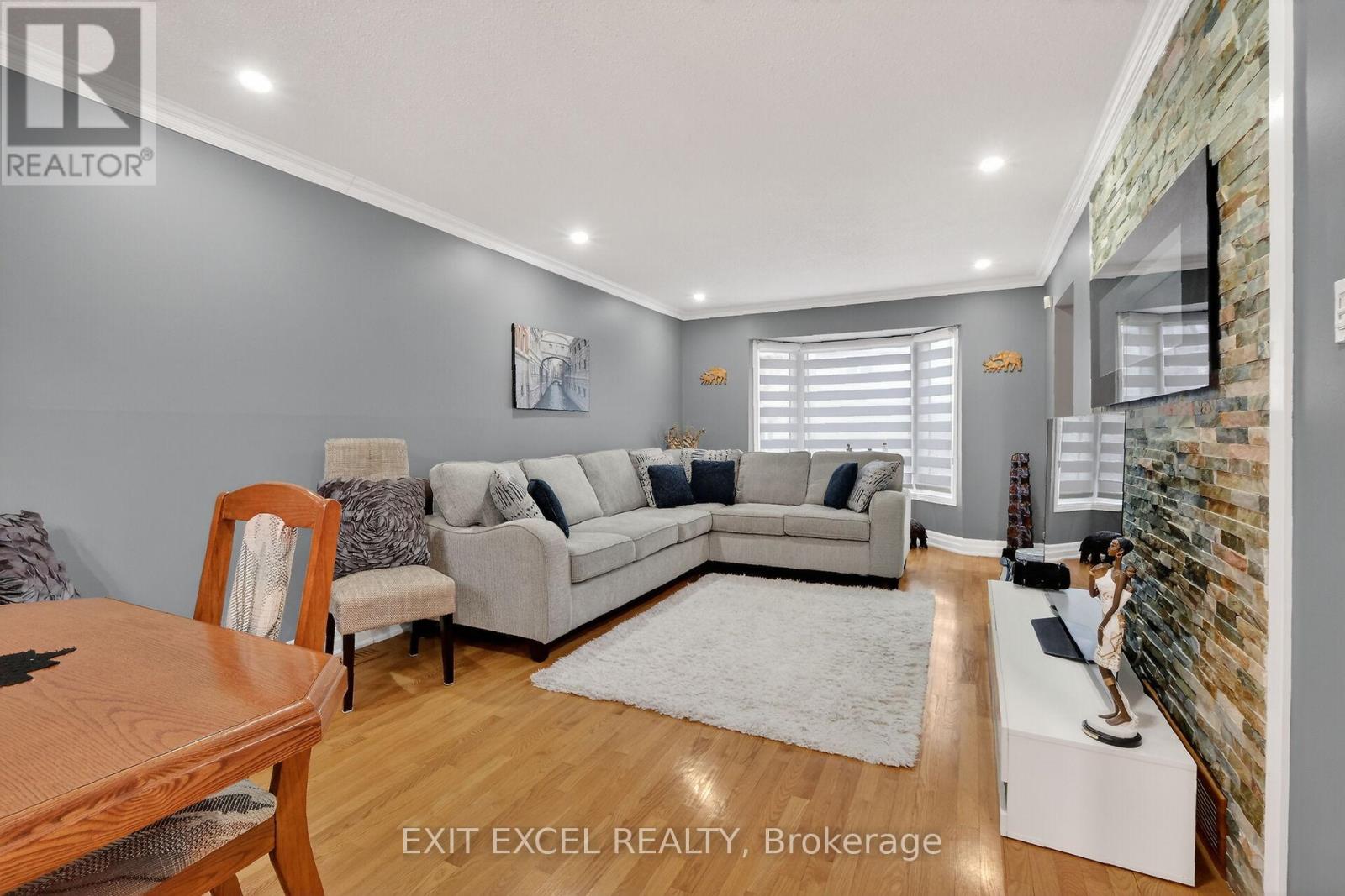 58 Fireside Crescent