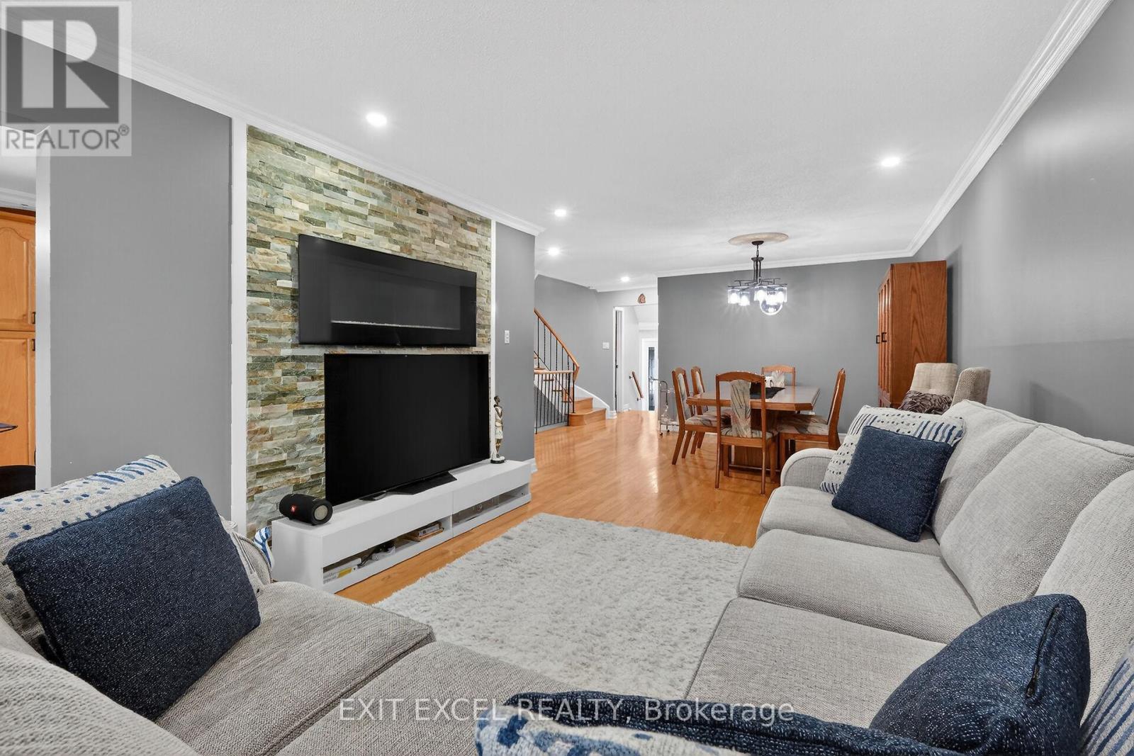 58 Fireside Crescent