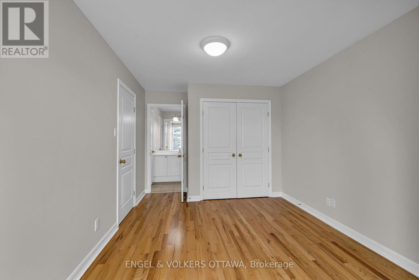 145 Manorhill Private