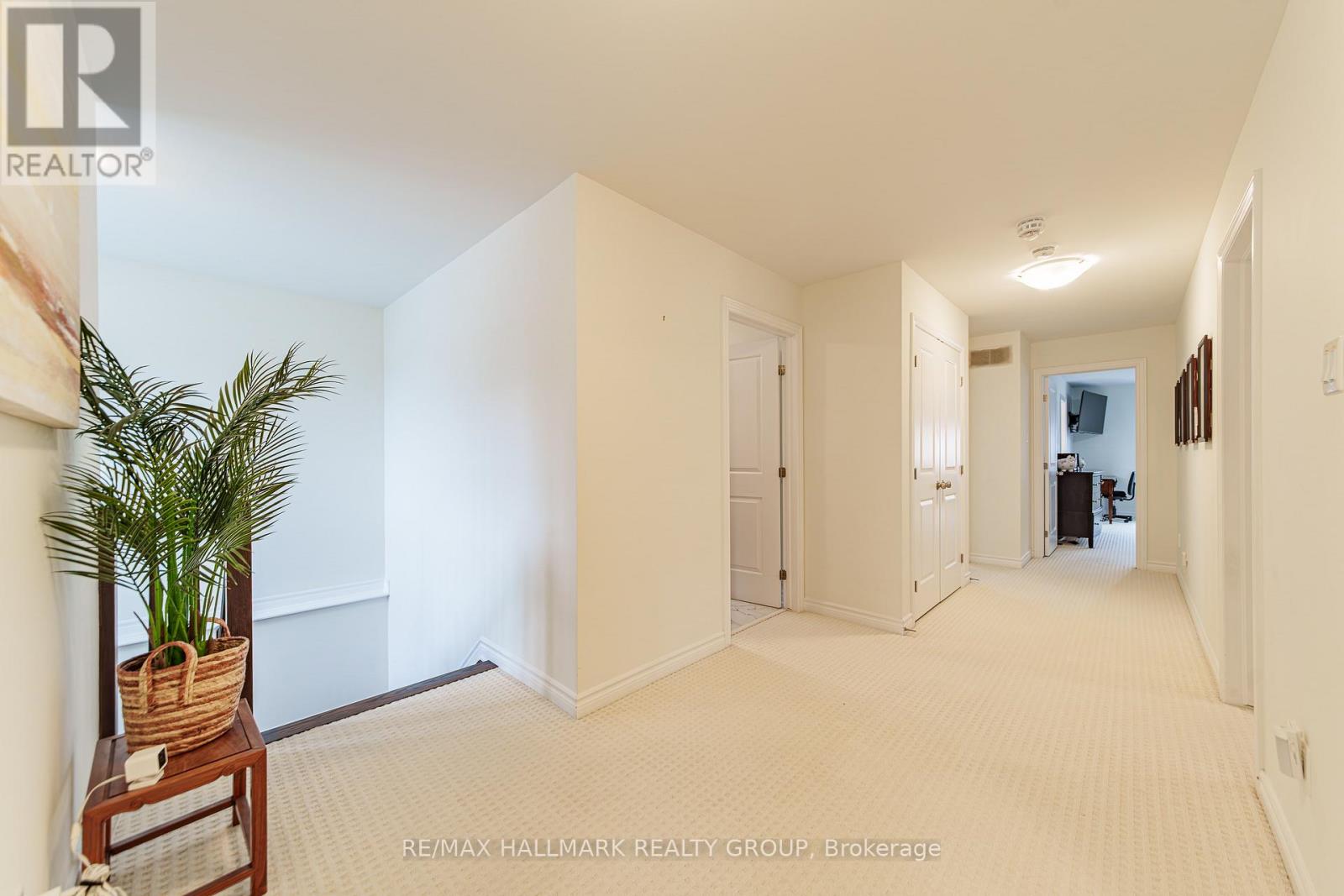 43 Cento Way