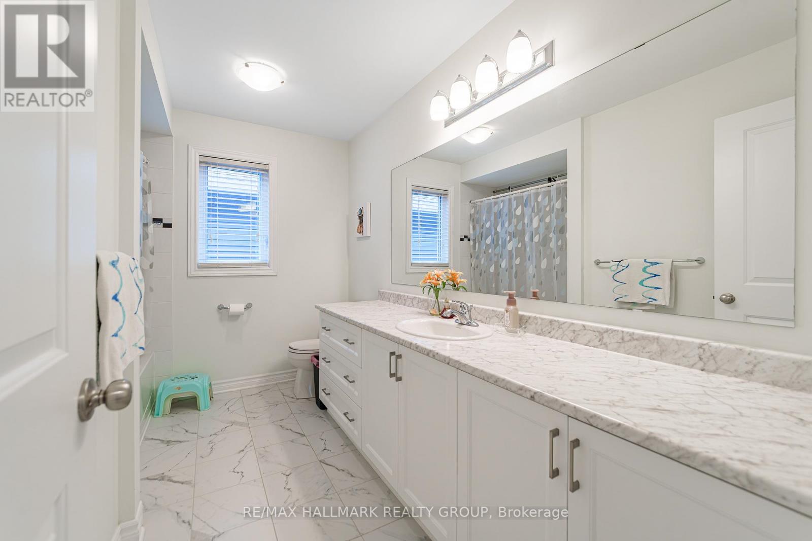 43 Cento Way
