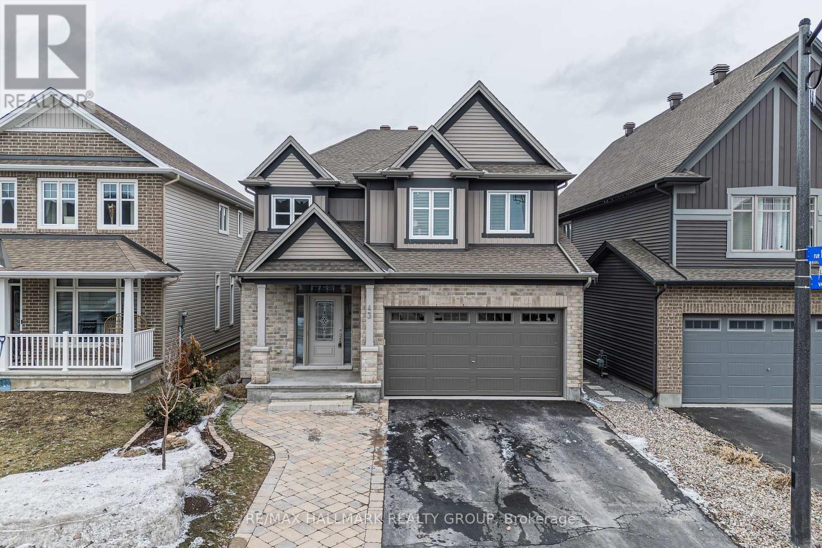 43 Cento Way