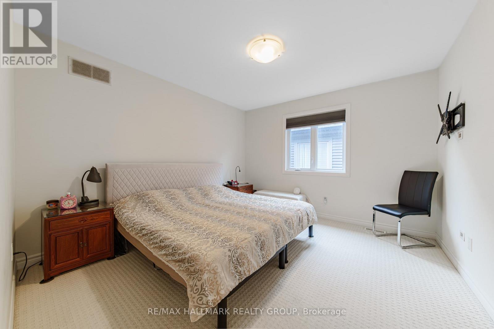 43 Cento Way