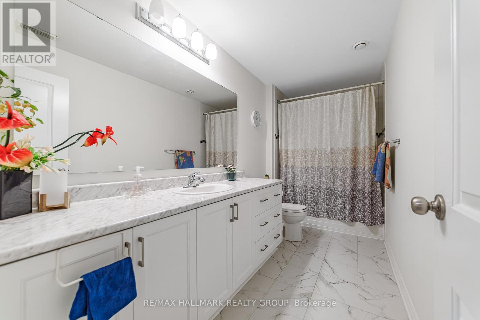 43 Cento Way