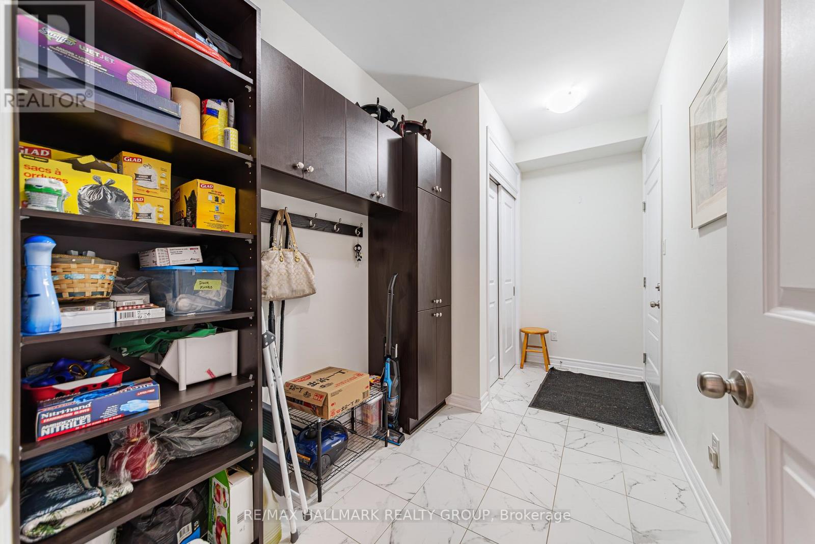 43 Cento Way