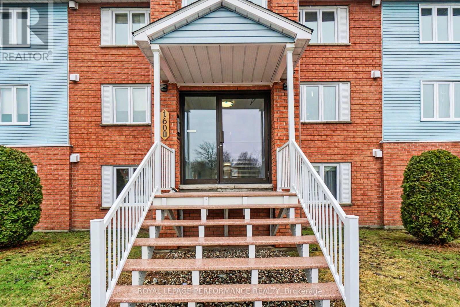 D6 - 160 Edwards Street