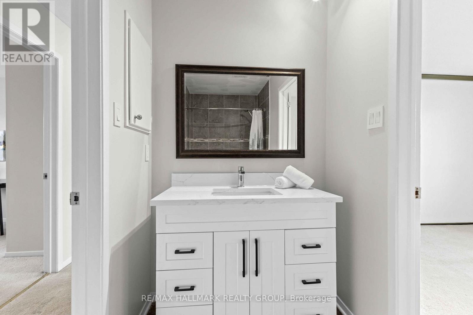 11 - 1160 Shillington Avenue