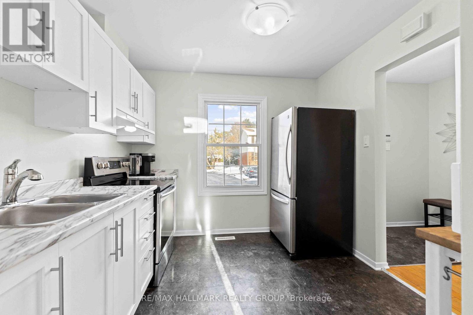 11 - 1160 Shillington Avenue