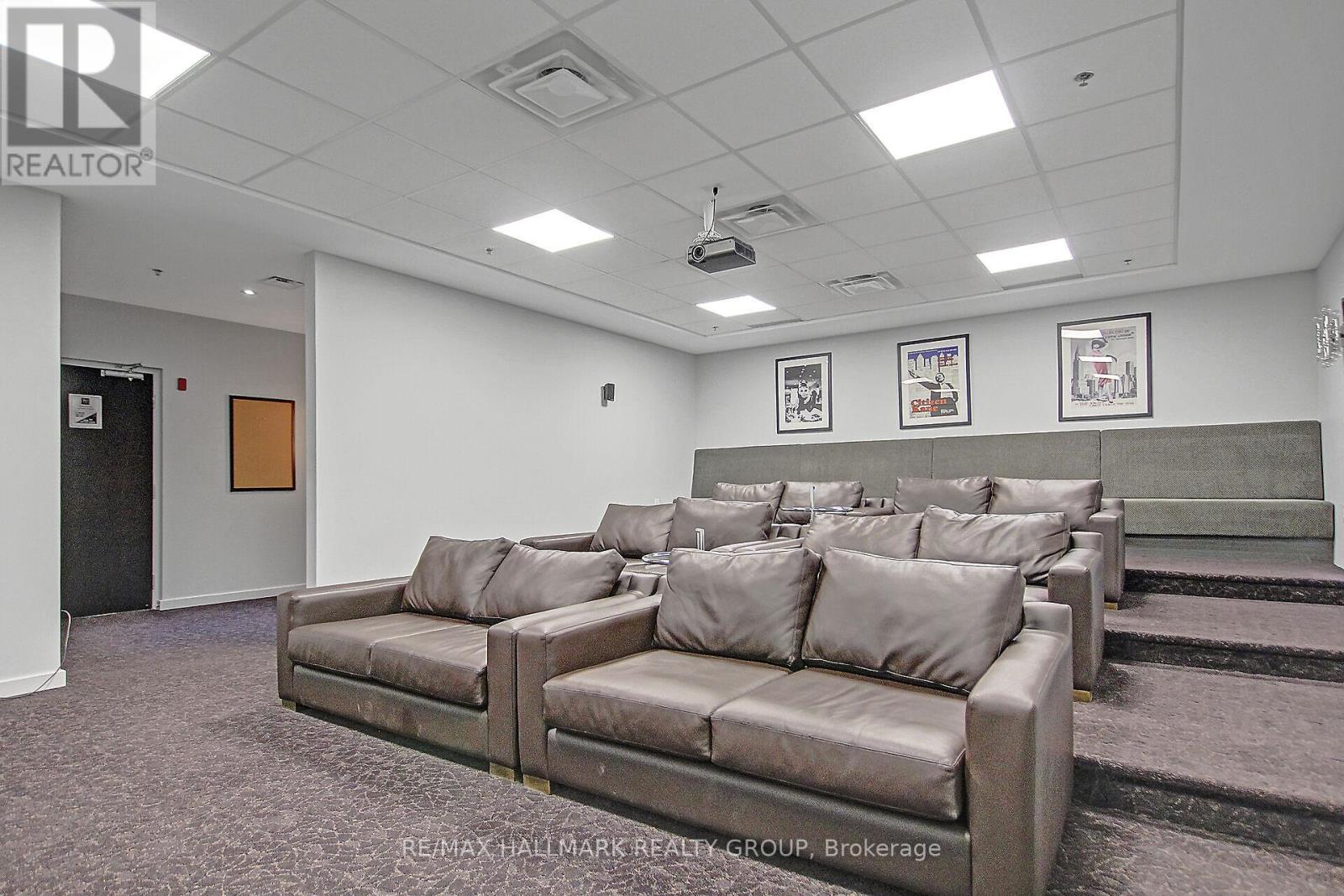 103 - 360 Patricia Avenue