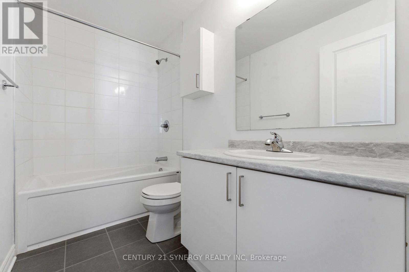 C - 60 Jaguar Private