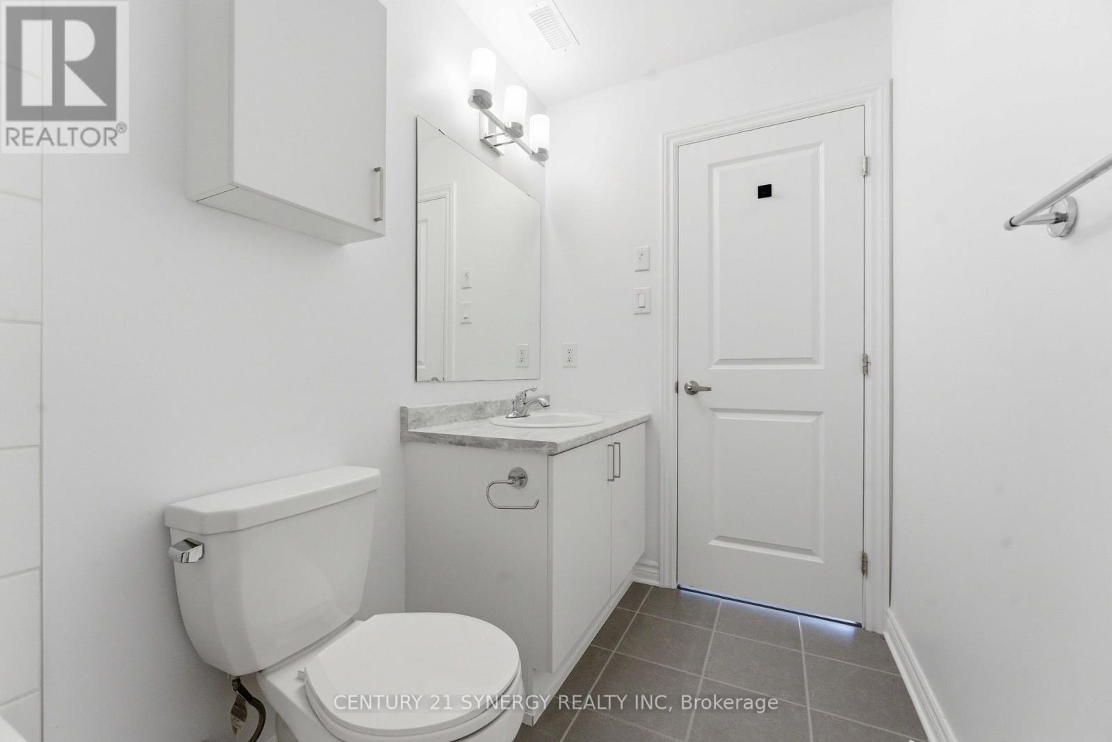 C - 60 Jaguar Private