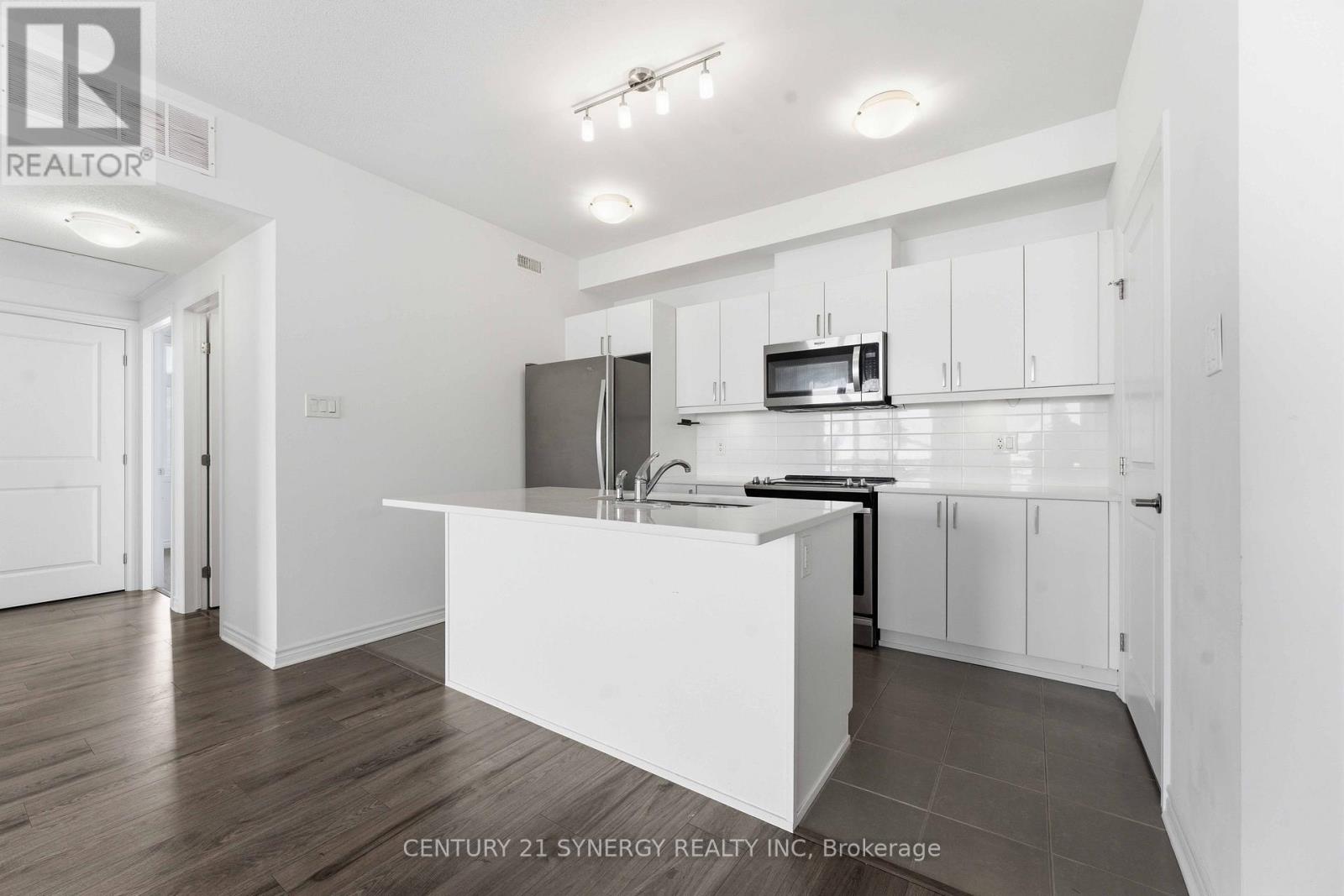 C - 60 Jaguar Private