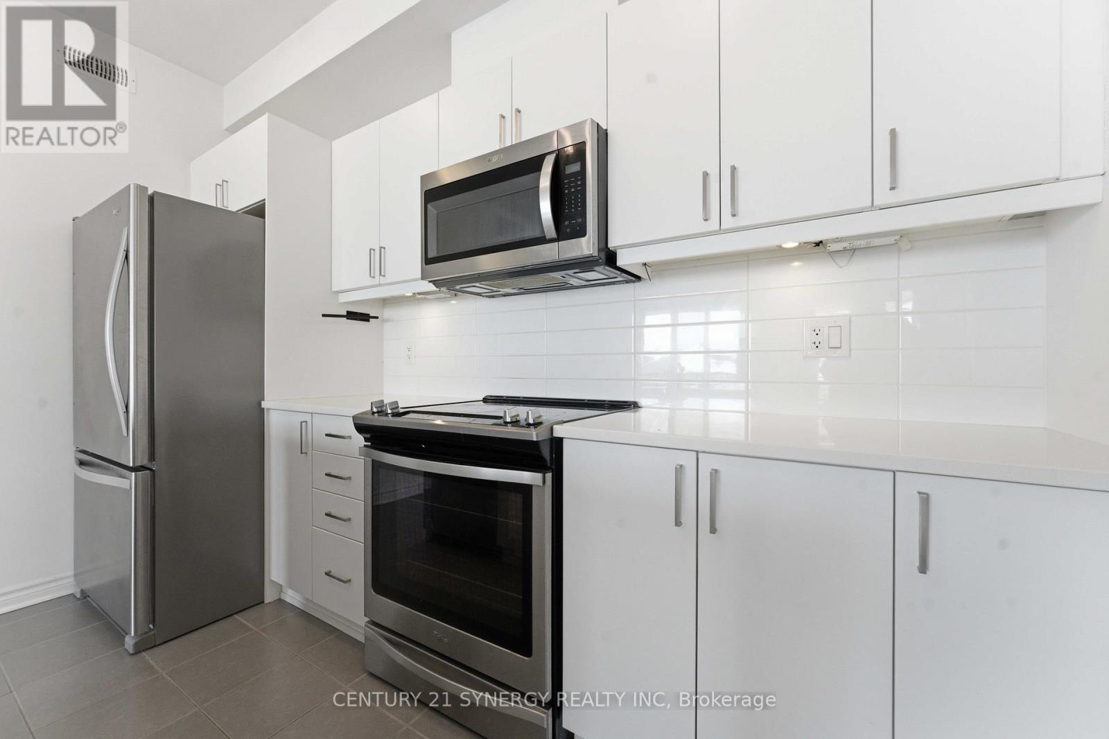 C - 60 Jaguar Private