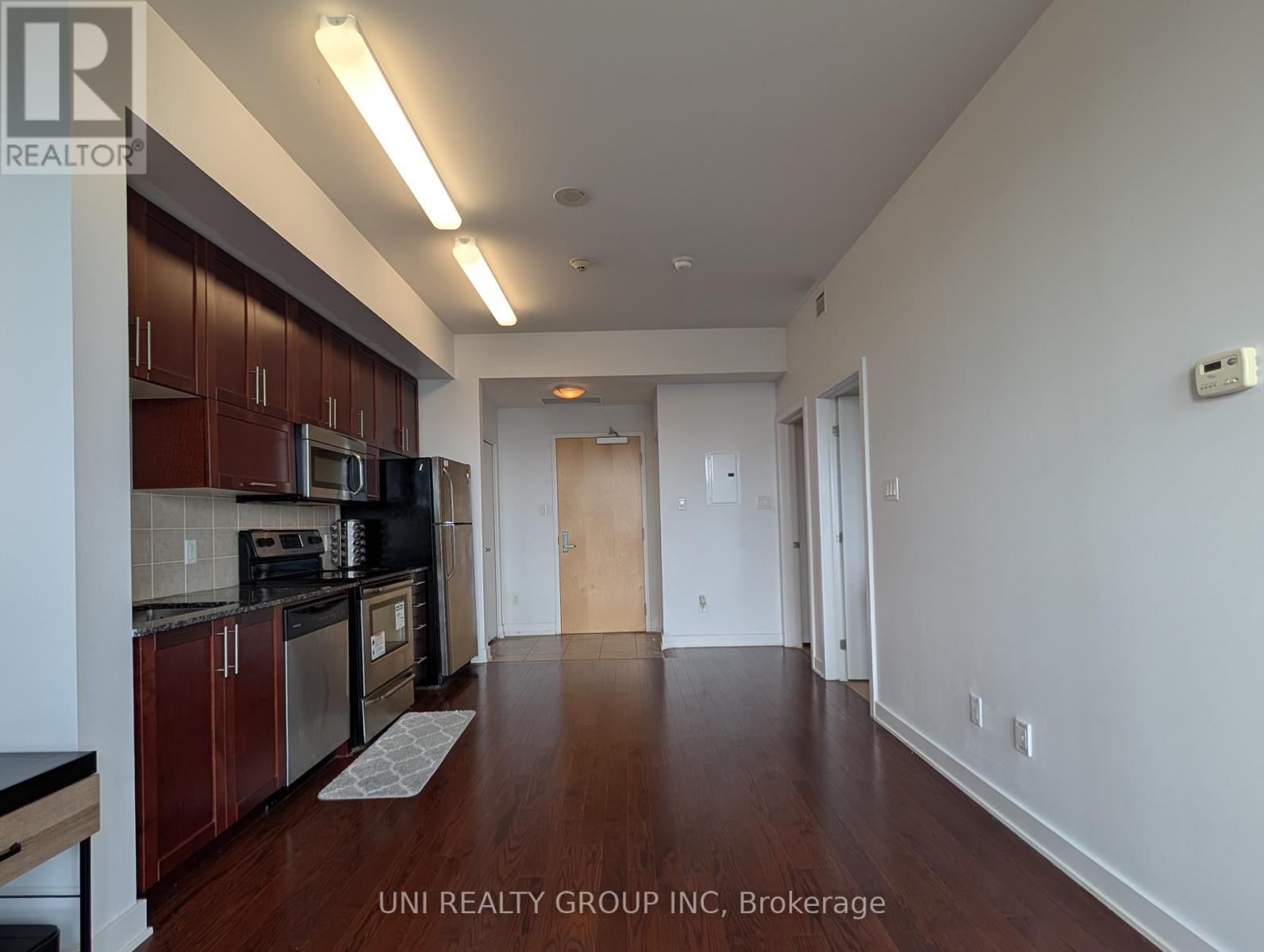 1008 - 179 Metcalfe Street