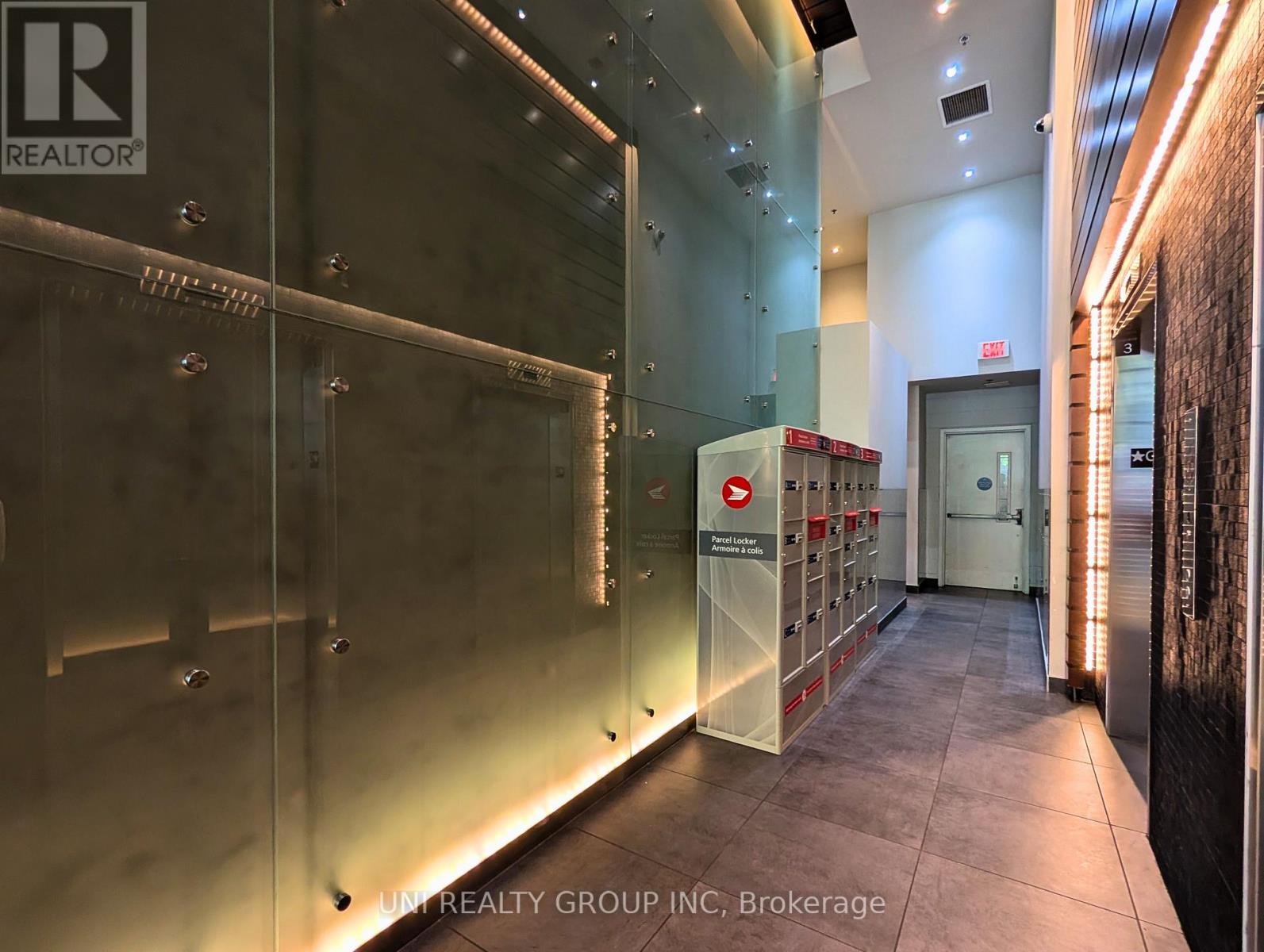 1008 - 179 Metcalfe Street