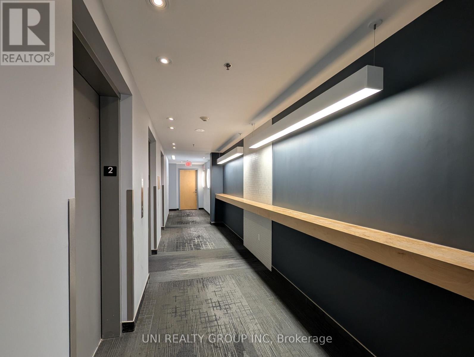 1008 - 179 Metcalfe Street