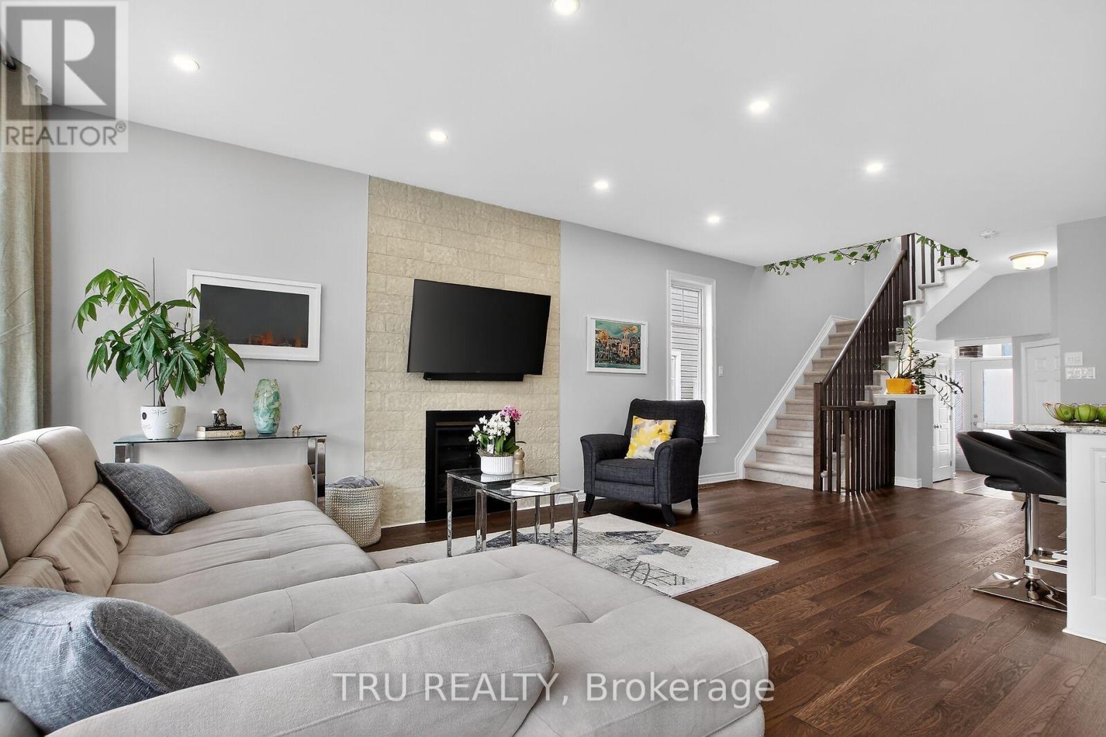 2850 Grand Canal Street