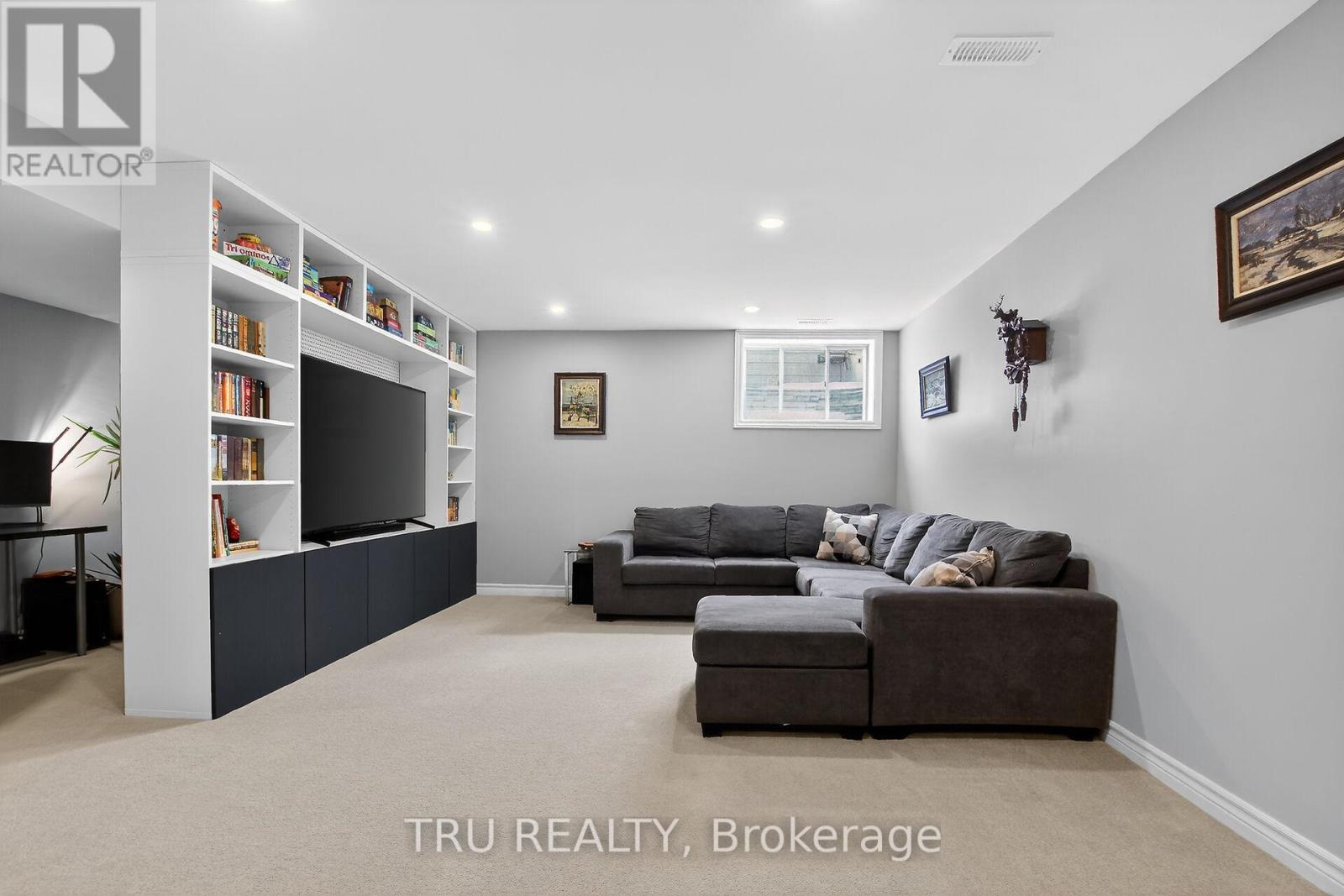 2850 Grand Canal Street