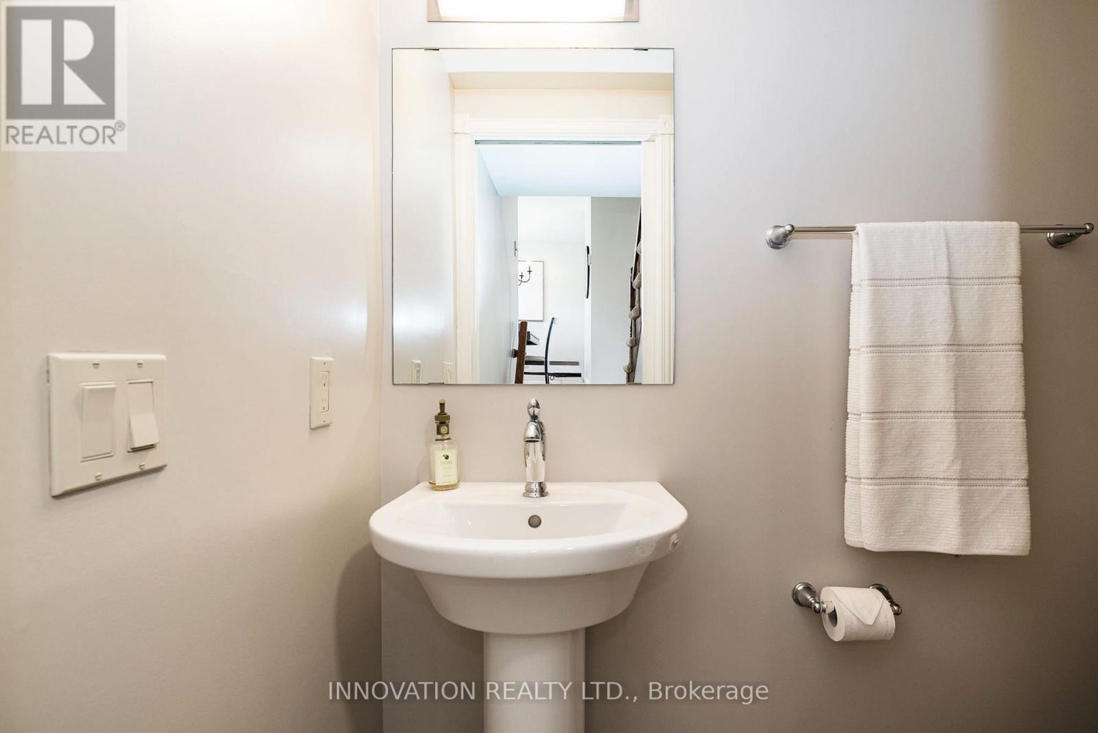 2751 Massicotte Lane