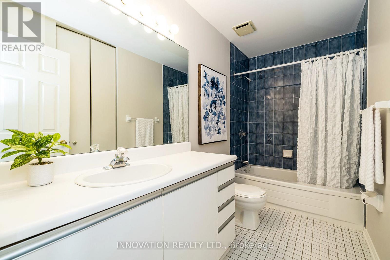 2751 Massicotte Lane