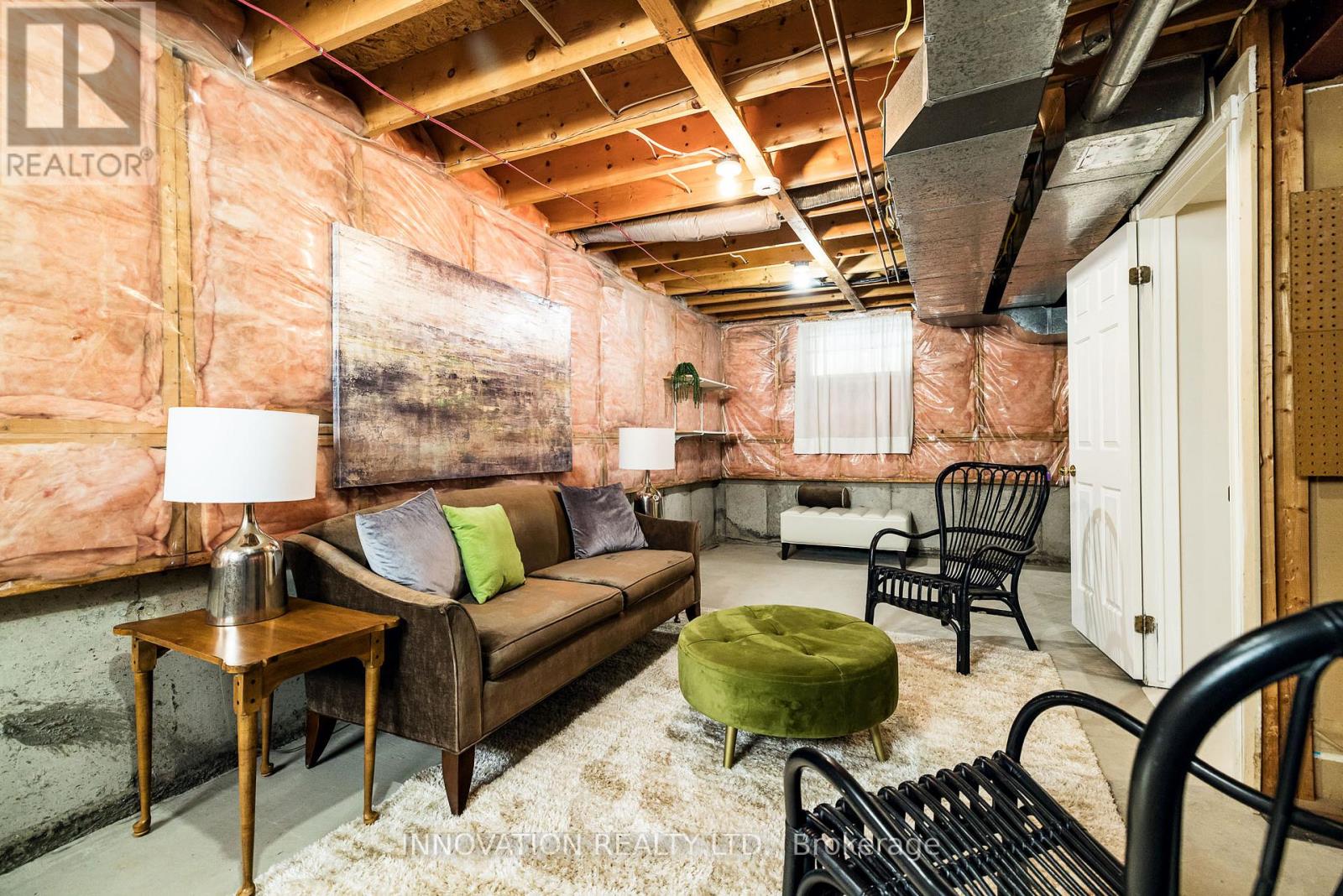 2751 Massicotte Lane