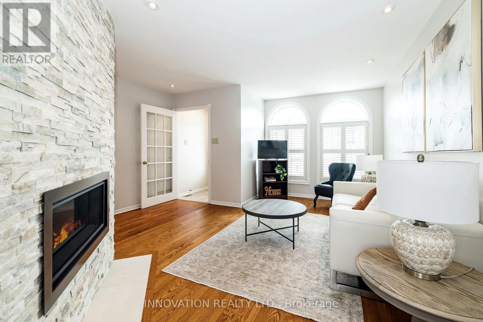 2751 Massicotte Lane