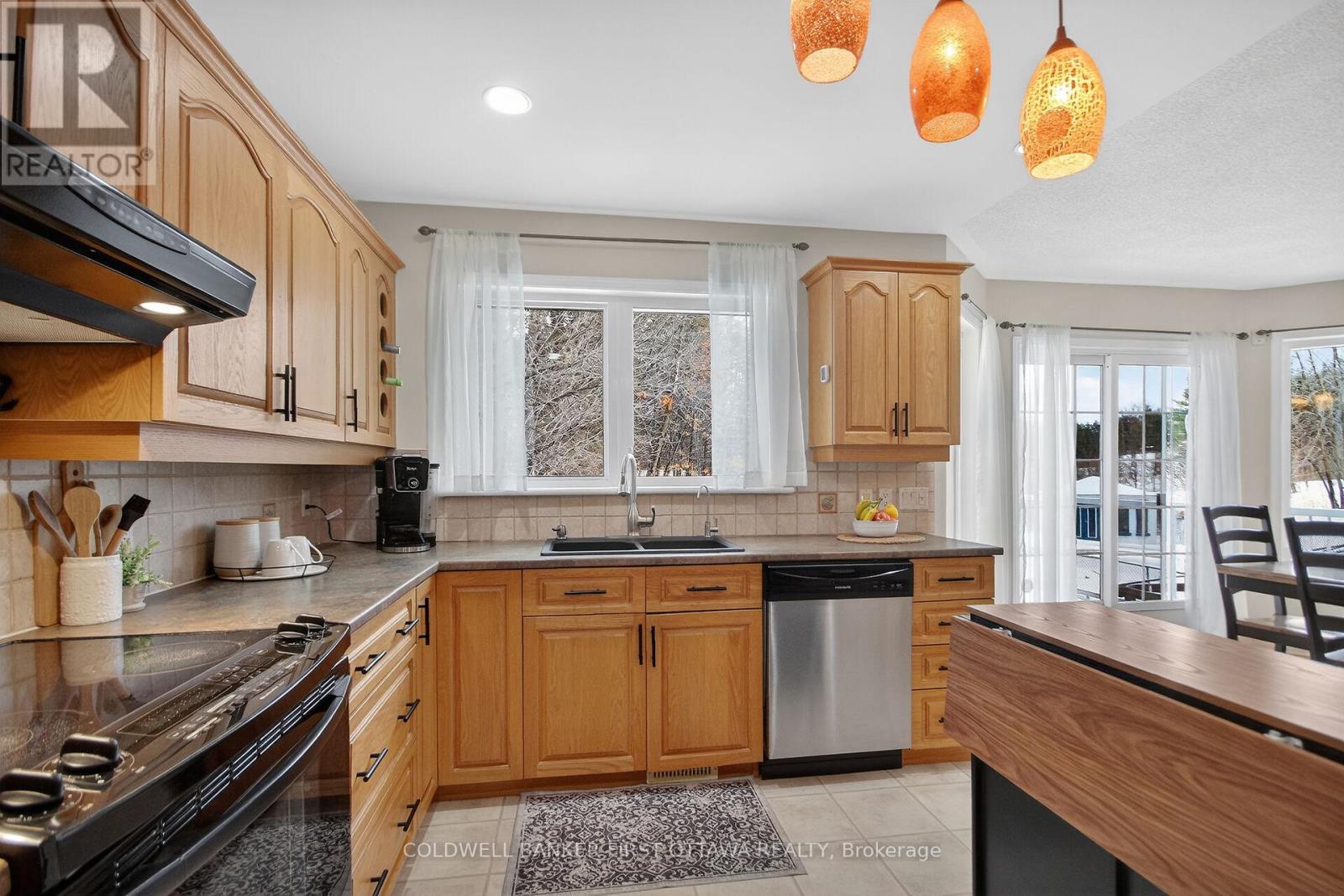 2960 Ernside Crescent