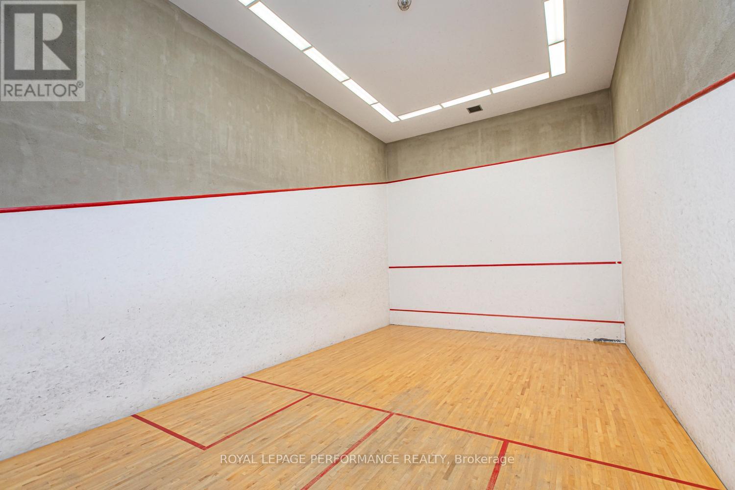 1512 - 2760 Carousel Crescent