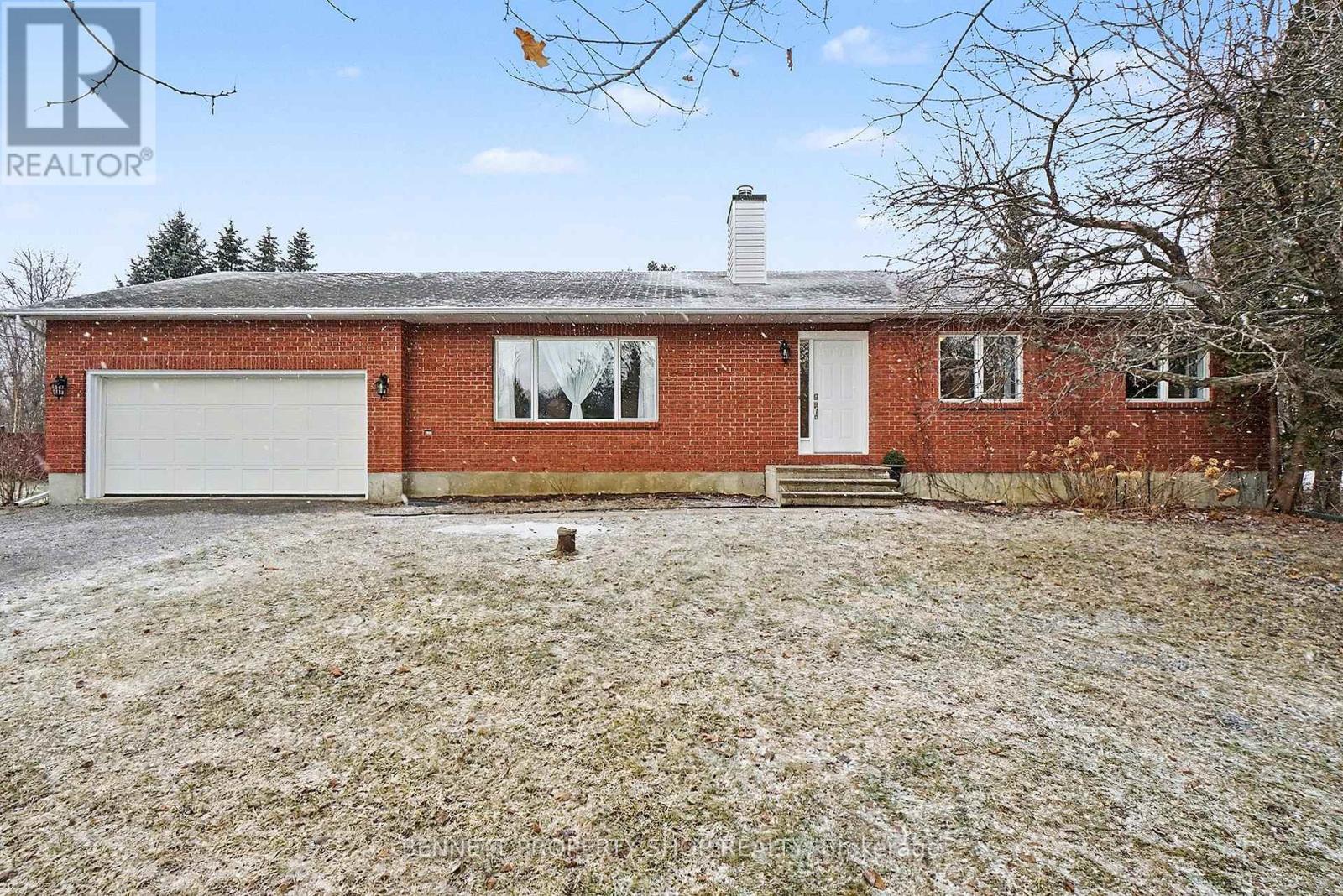 1262 Rousseau Crescent