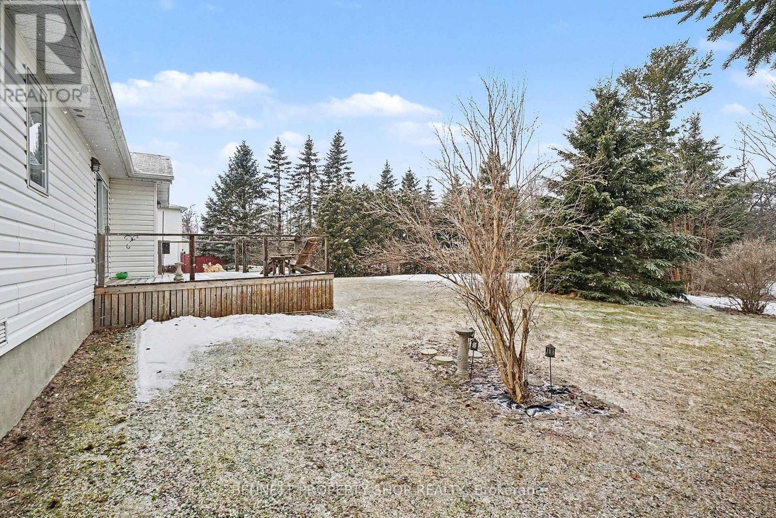 1262 Rousseau Crescent