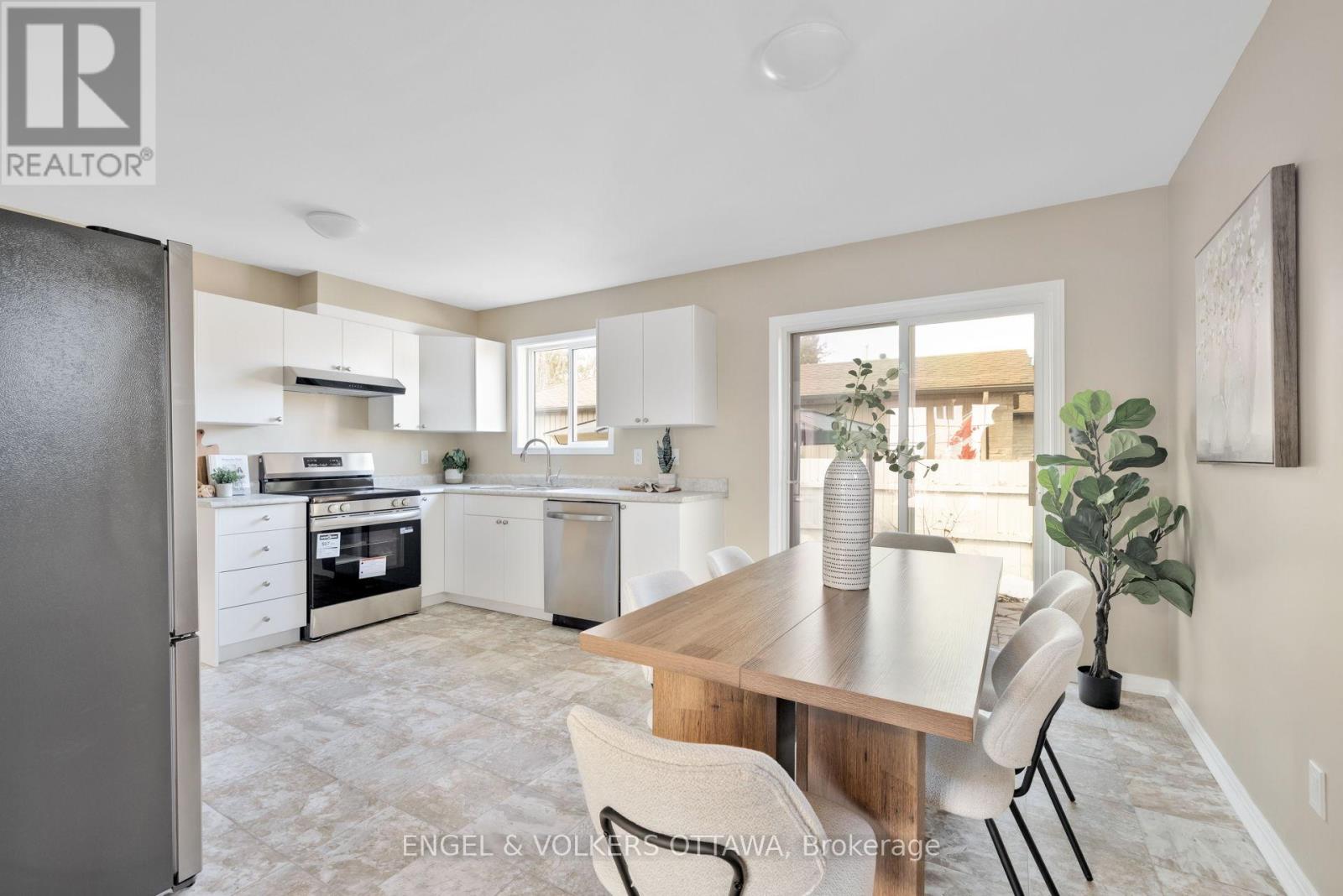 26 Carleton Cathcart Street