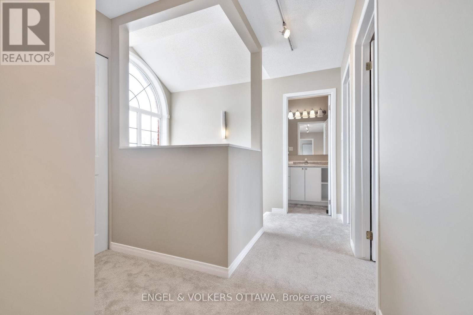 26 Carleton Cathcart Street