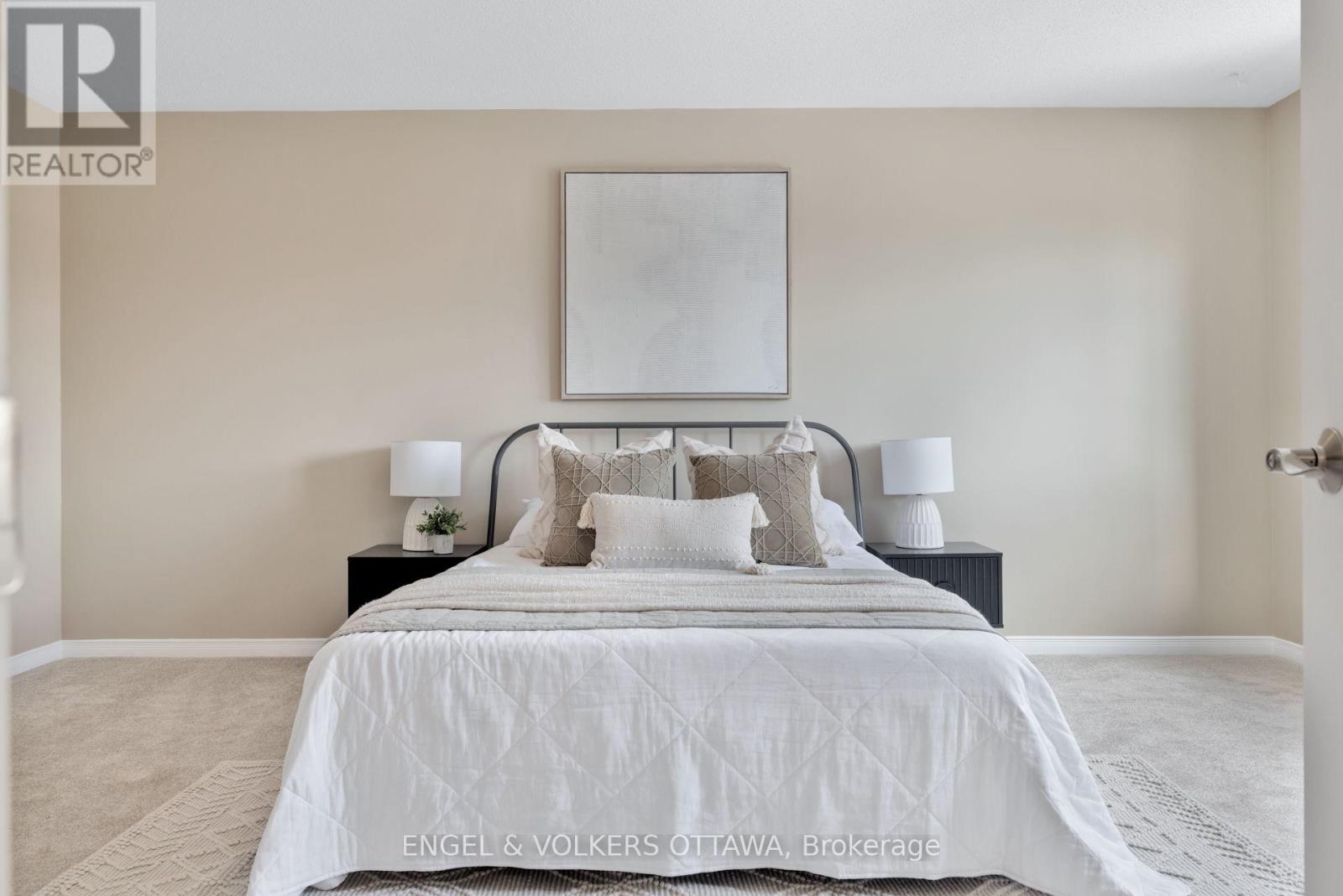 26 Carleton Cathcart Street