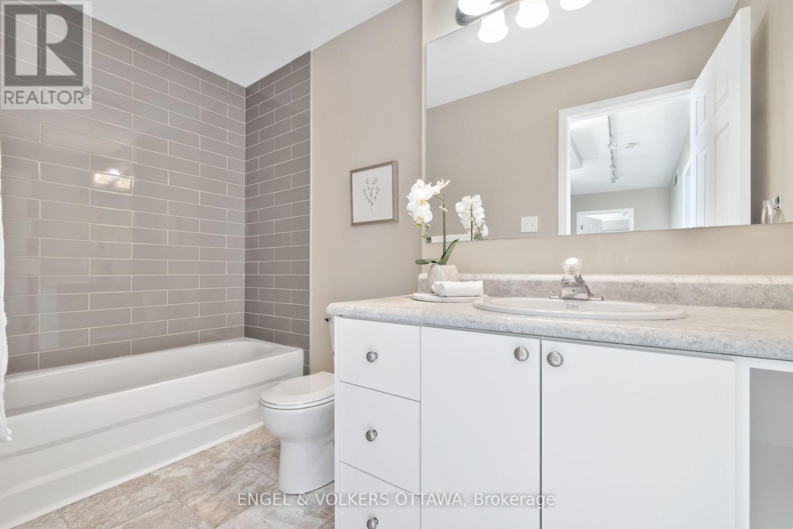 26 Carleton Cathcart Street