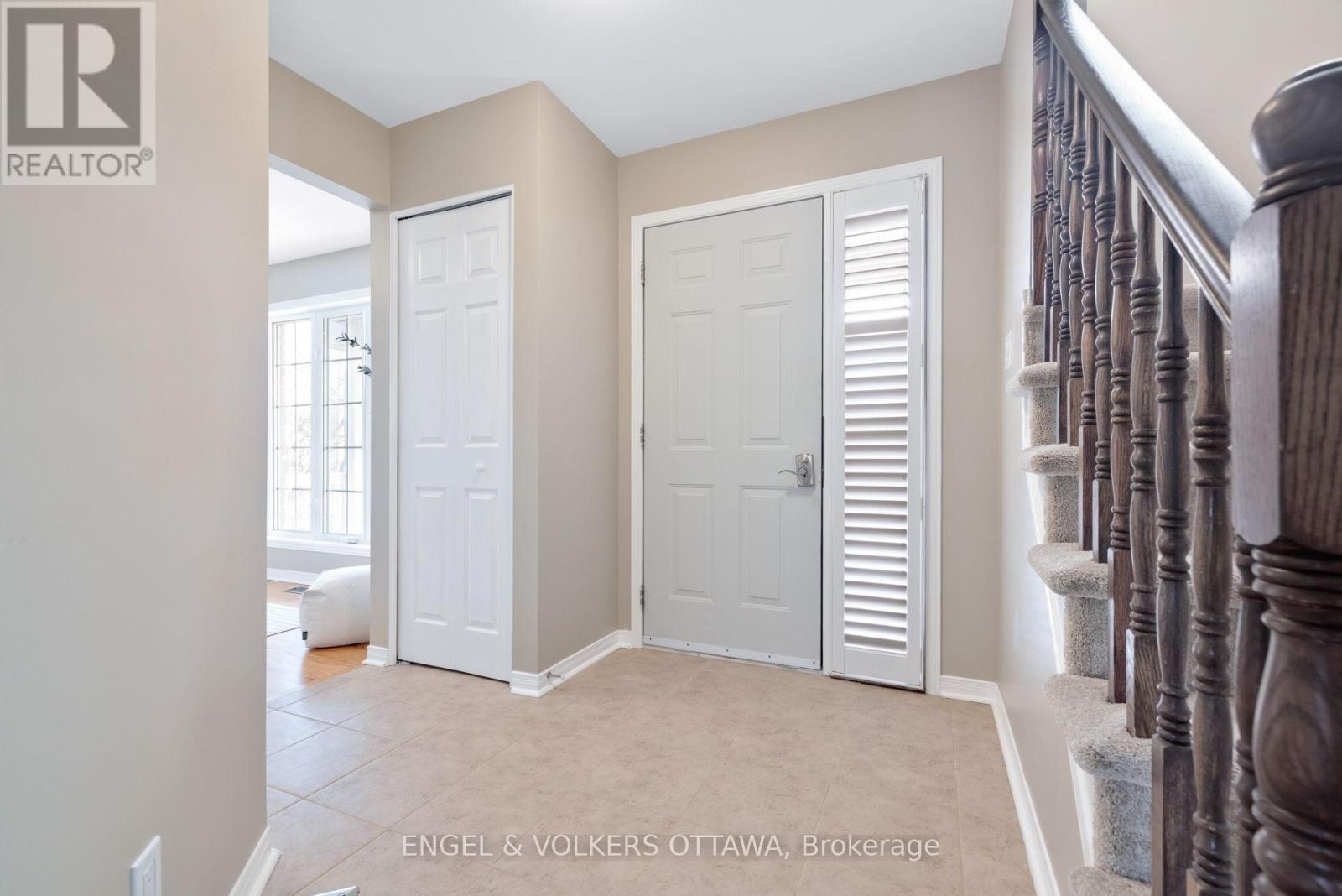 26 Carleton Cathcart Street