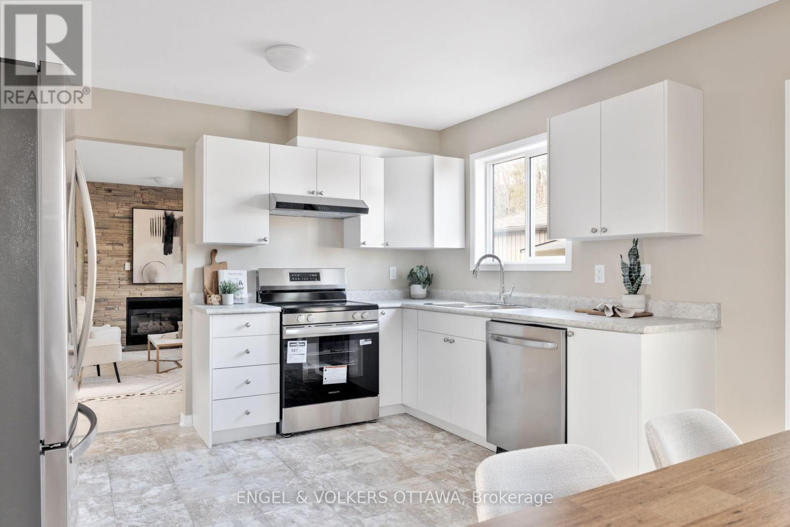 26 Carleton Cathcart Street