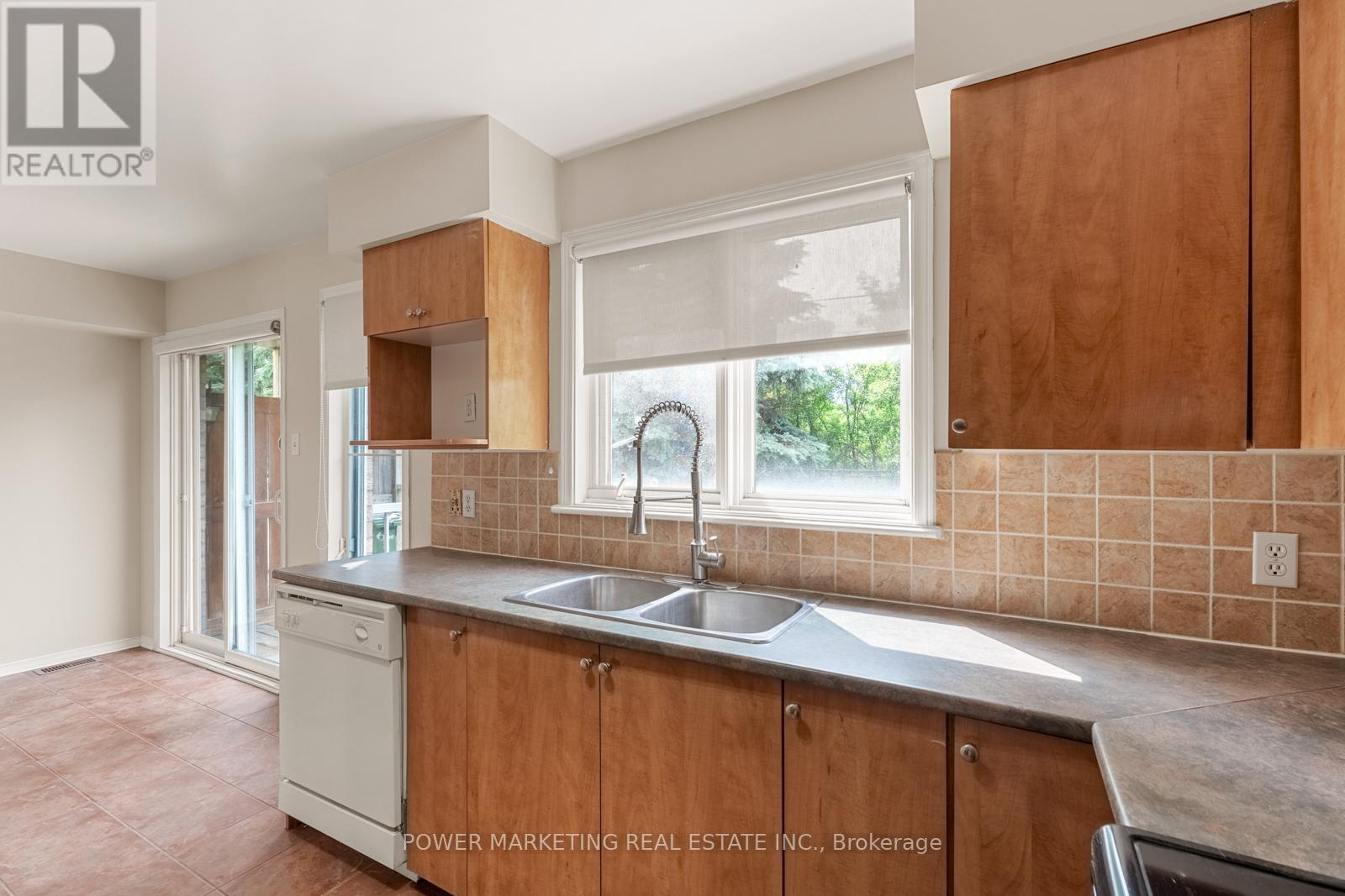 10 - 1701 Blohm Drive