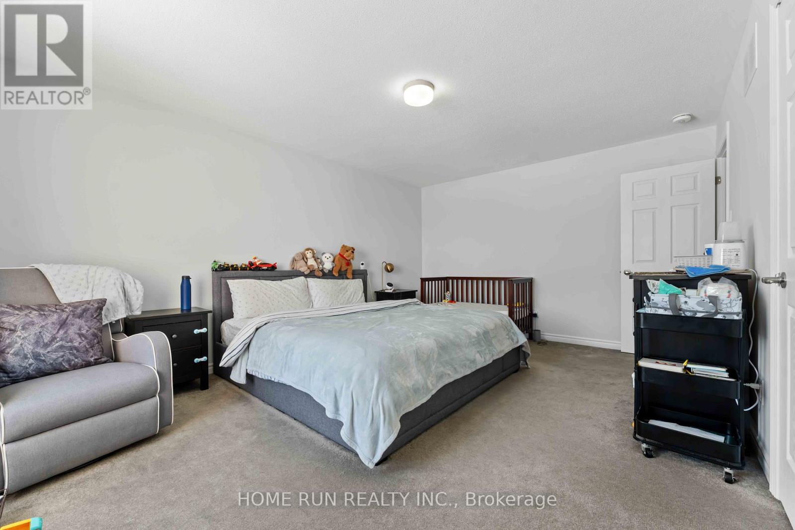 2084 Leinster Circle