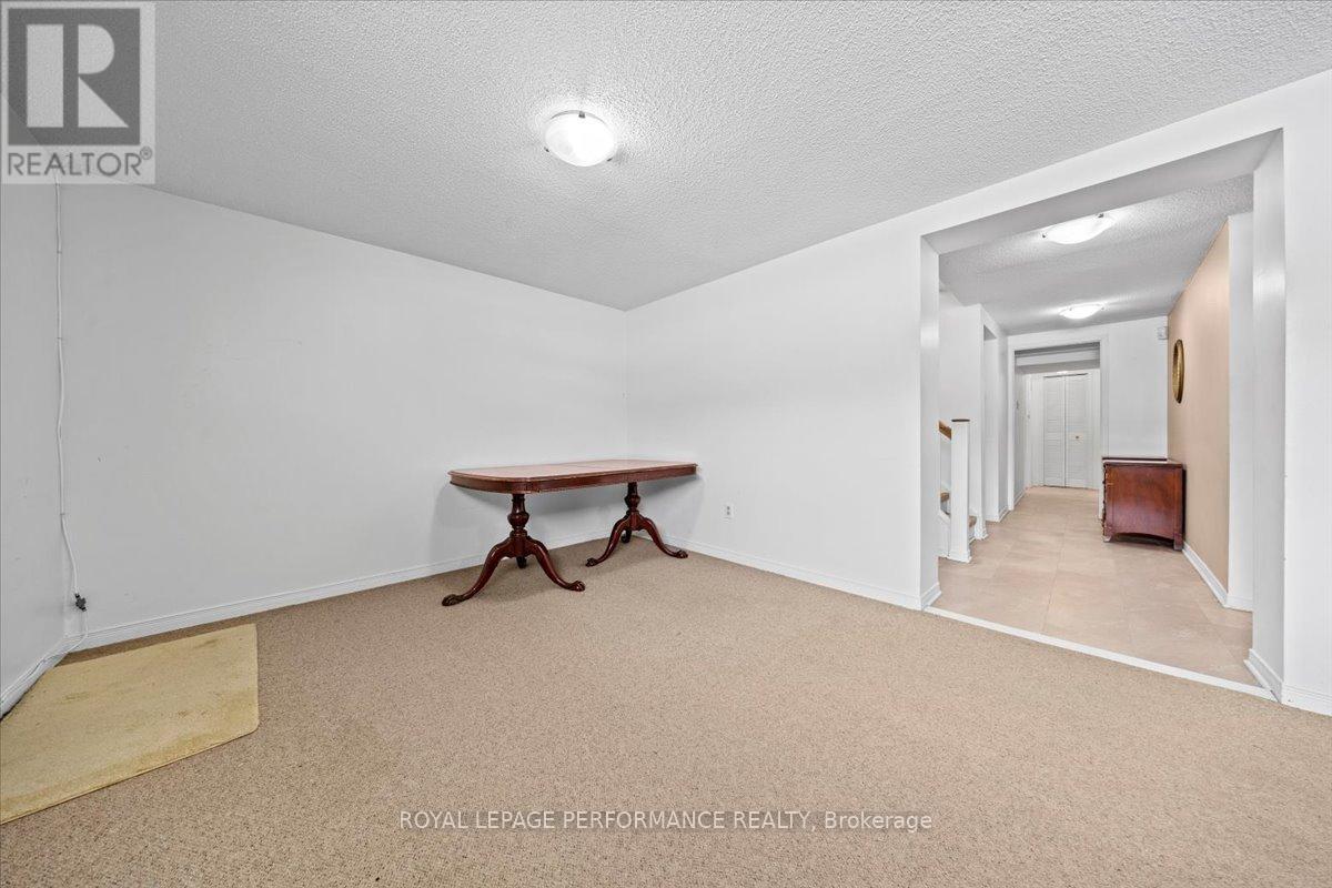 1075 Secord Avenue