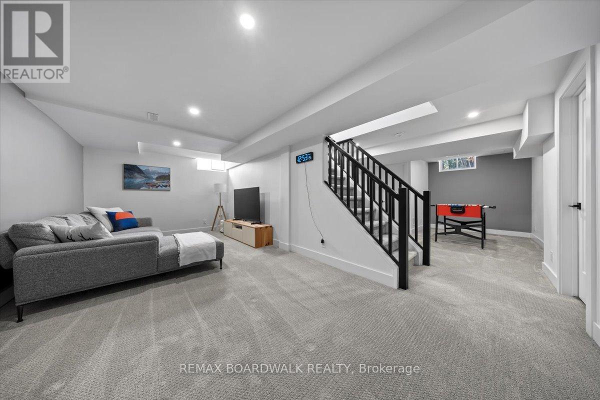 1535 Kamouraska Circle