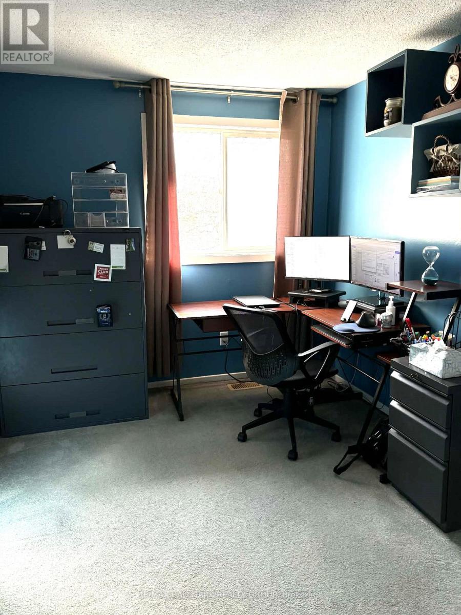 78 - 5d Sonnet Crescent