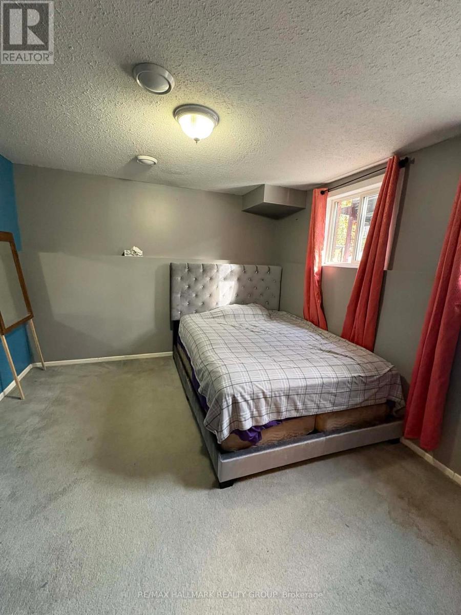 78 - 5d Sonnet Crescent