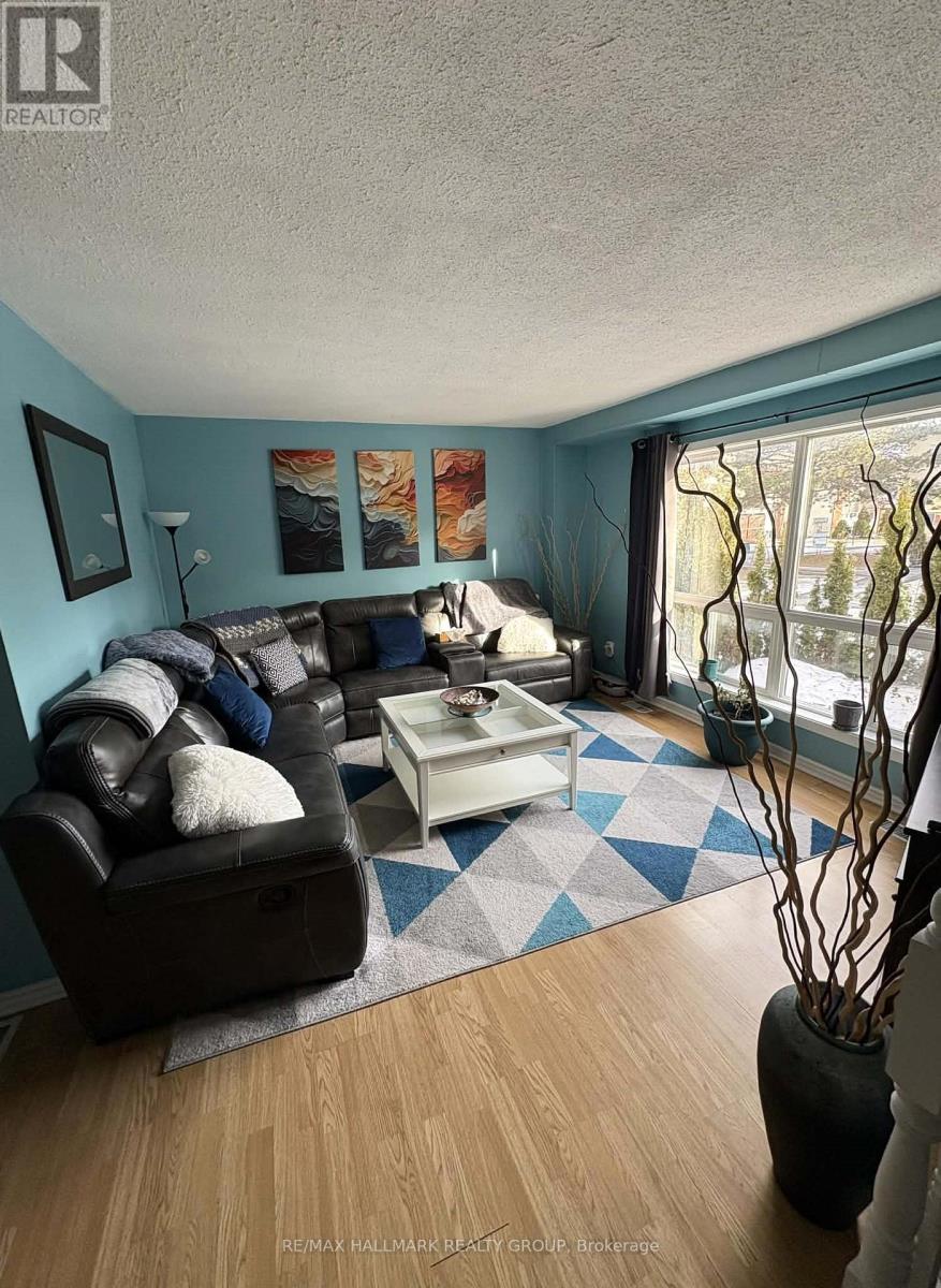 78 - 5d Sonnet Crescent