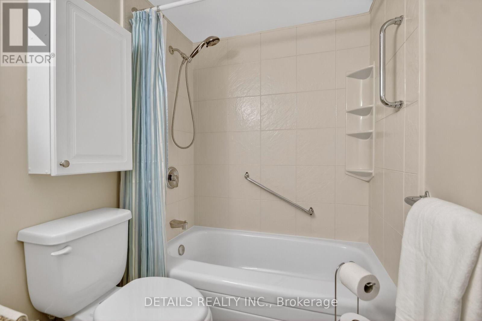 2201 - 900 Dynes Road