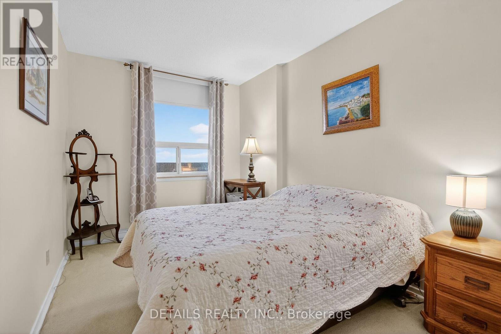 2201 - 900 Dynes Road