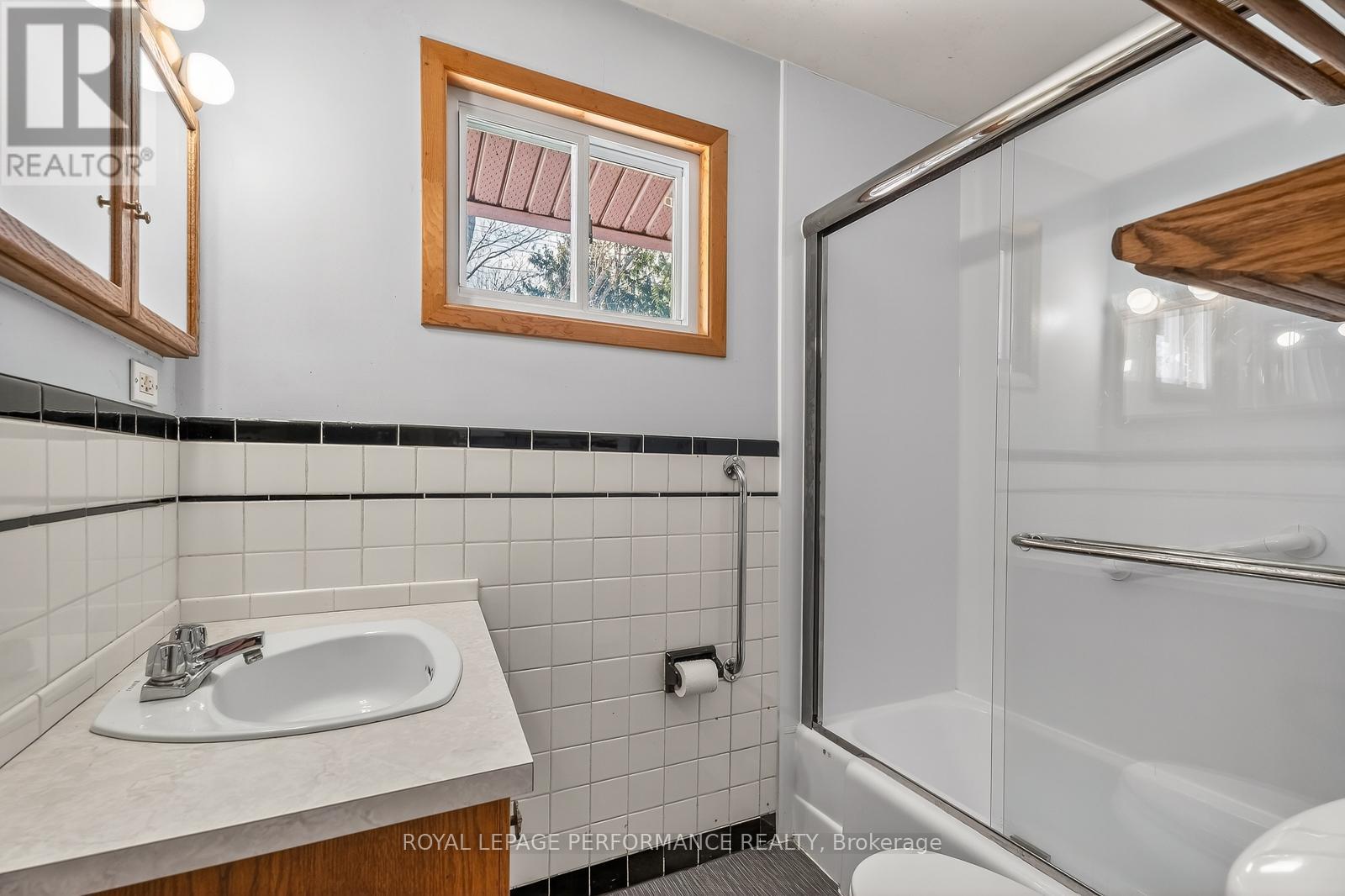 1132 Adirondack Drive