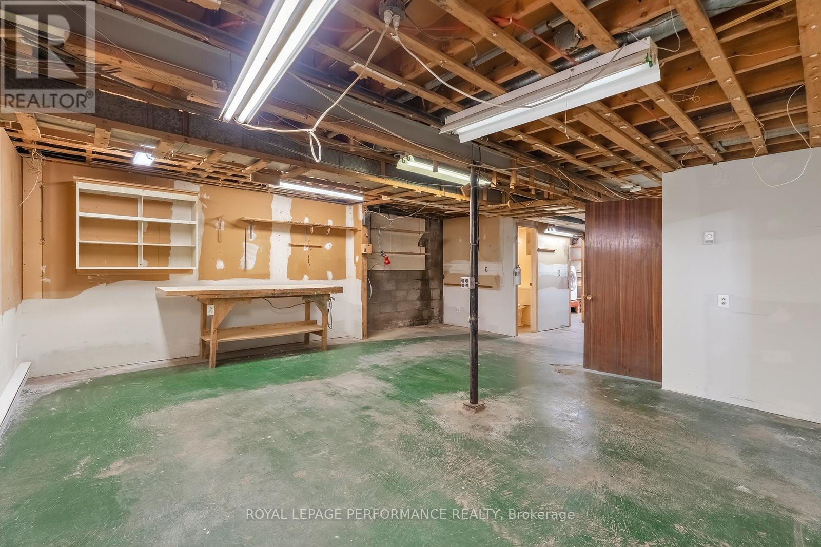 1132 Adirondack Drive