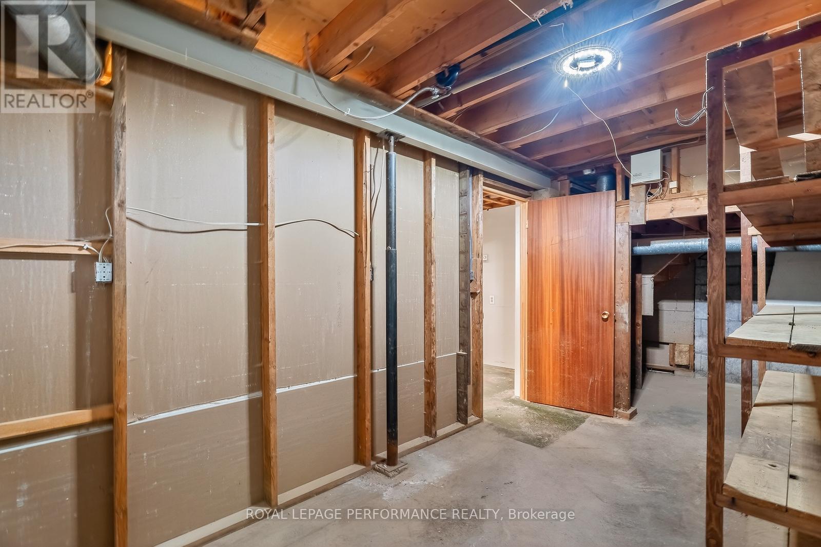 1132 Adirondack Drive