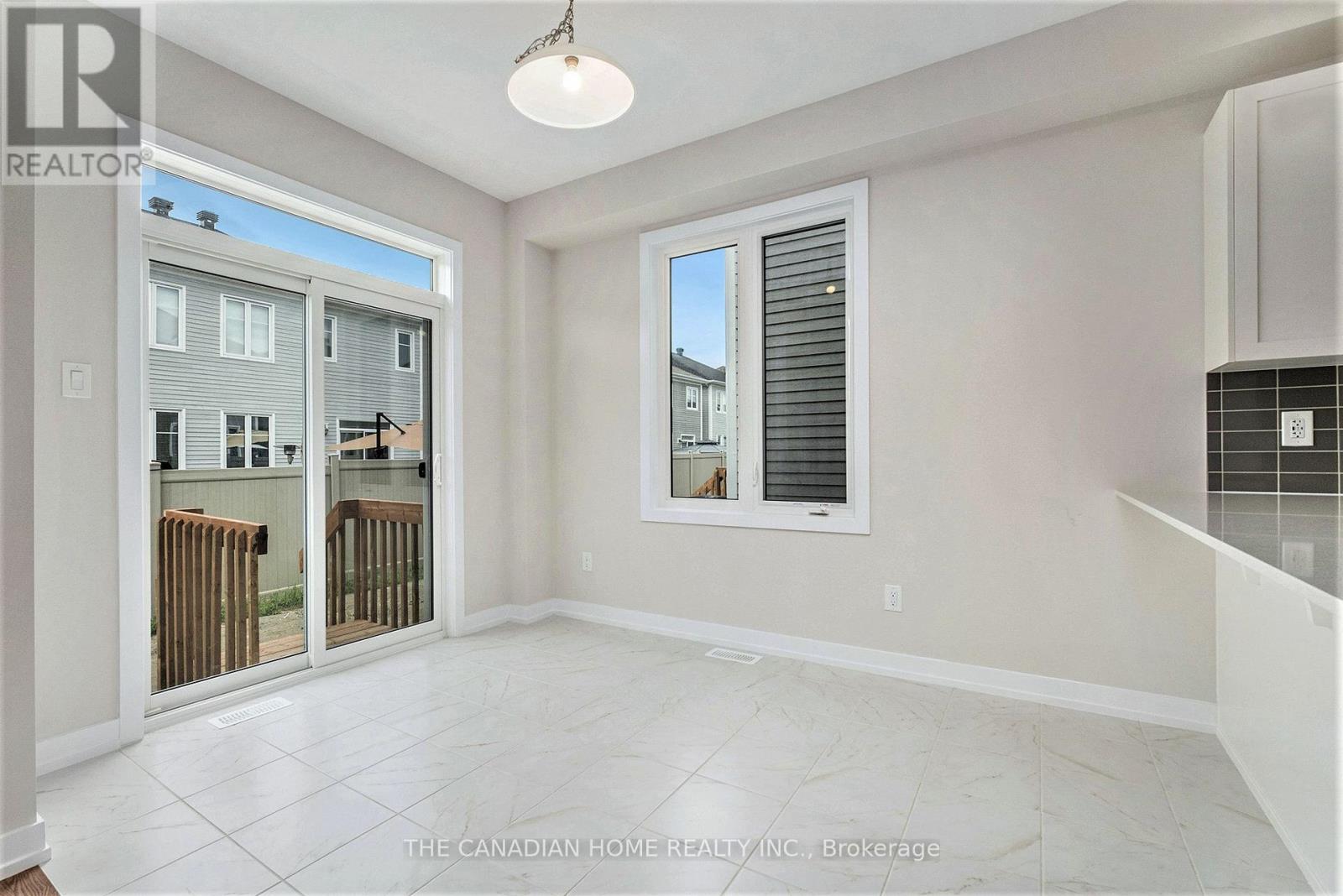 73 Hackamore Crescent