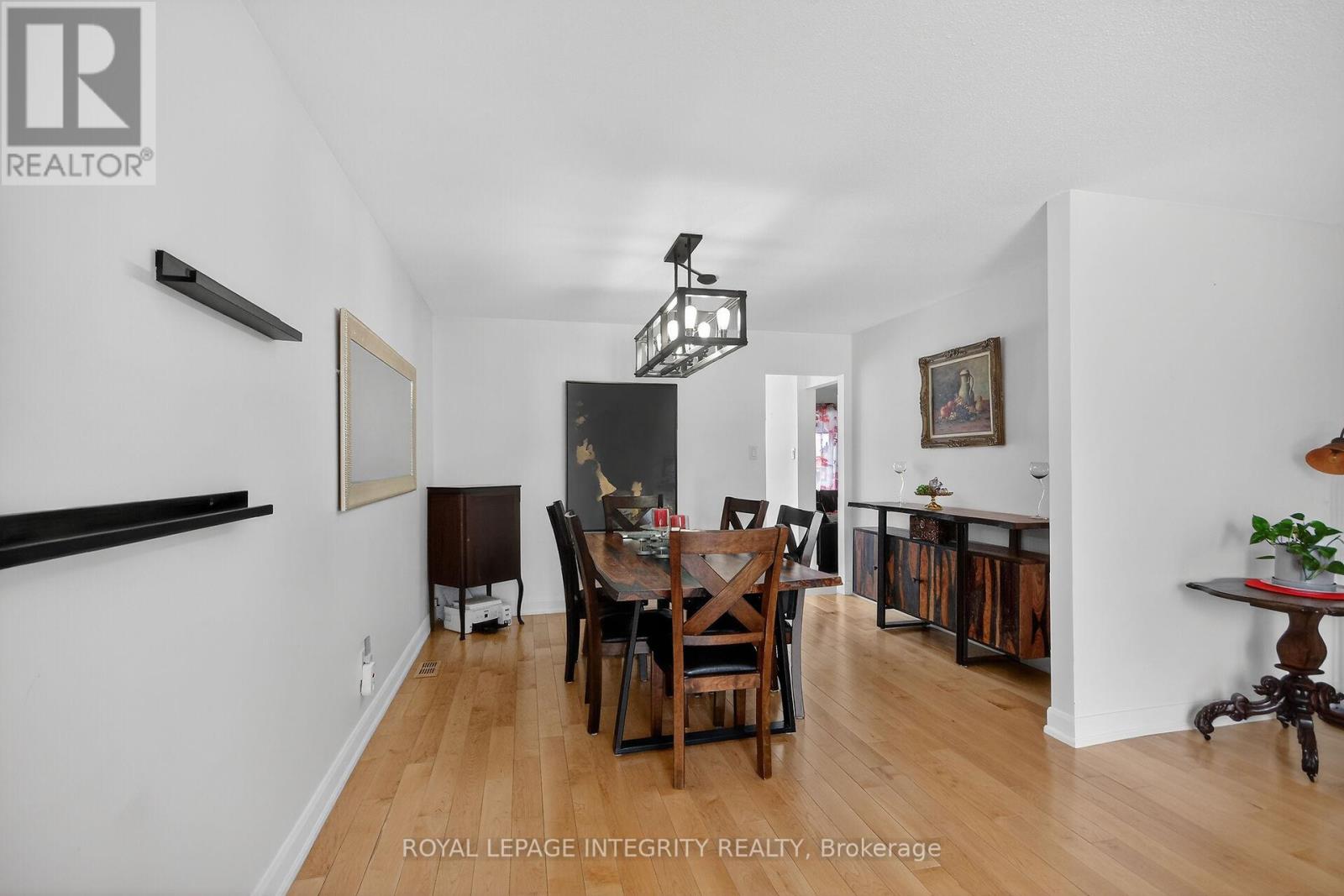 2092 Legrand Crescent